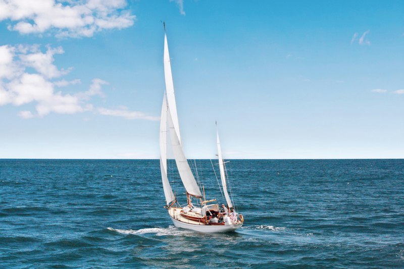 Aluminium tinny fishing boat Australia