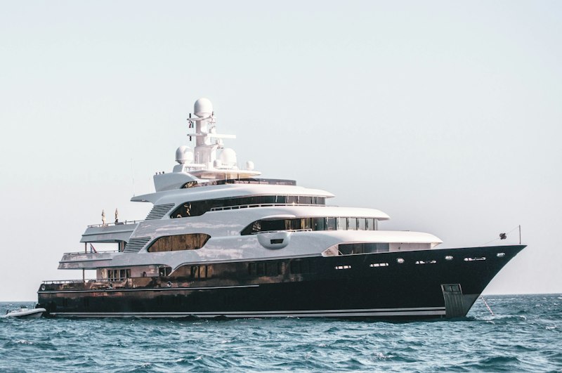 Bowrider motor boat deck